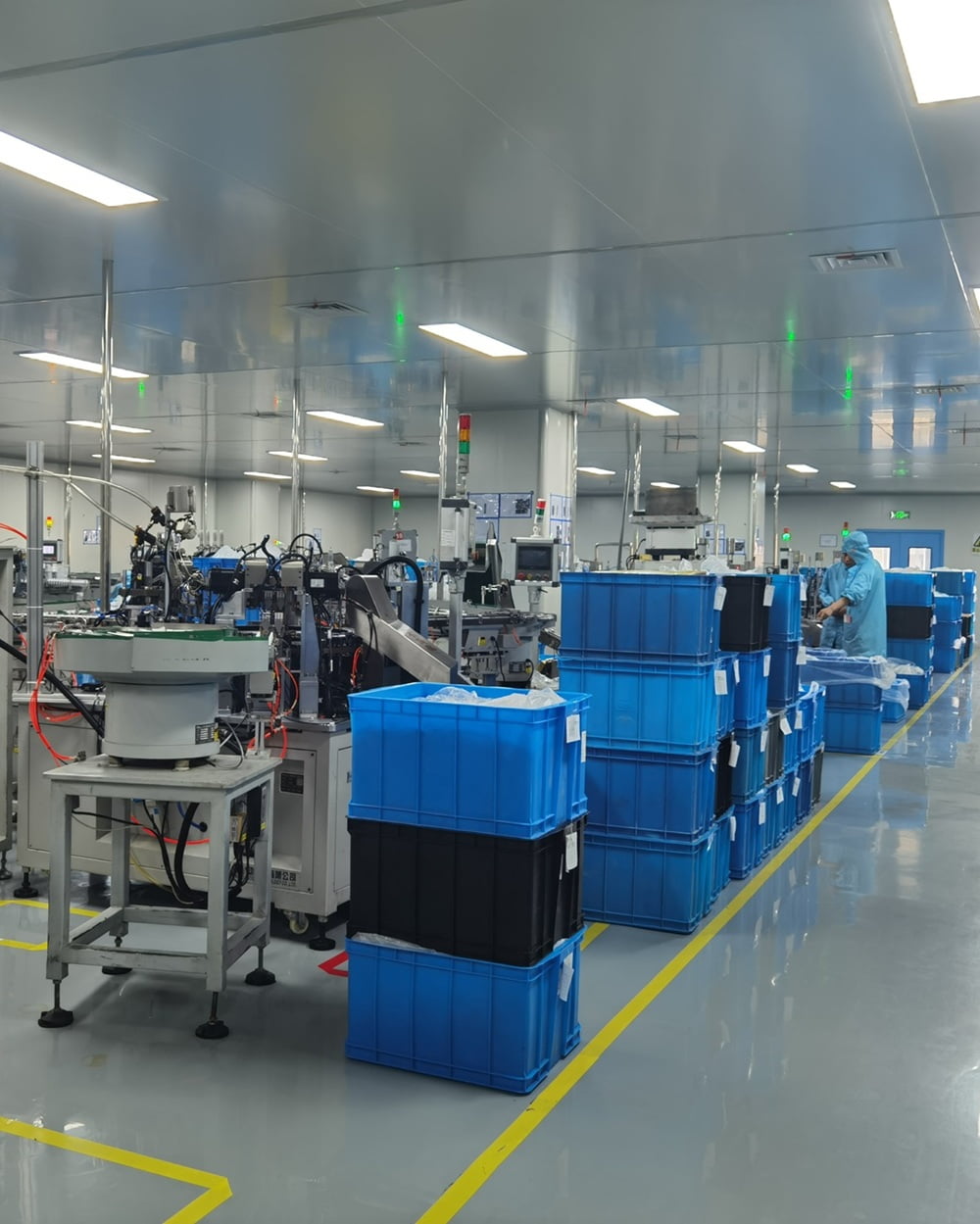 Premium Eco-friendly Cosmetic Packaging Manufacturing by Fomalhaut