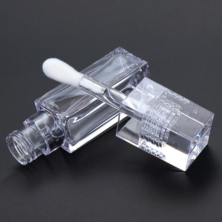 High-transparency PETG lip gloss tubes and color cosmetic packaging with precision applicators