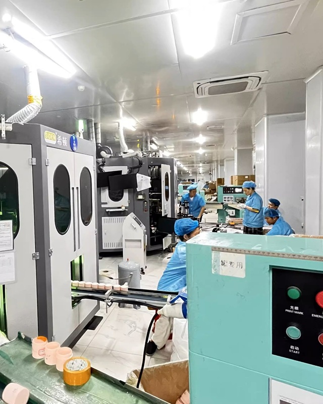 Robotic Arm Insertion and Extraction Cycle Test for Cosmetic Refill Pods