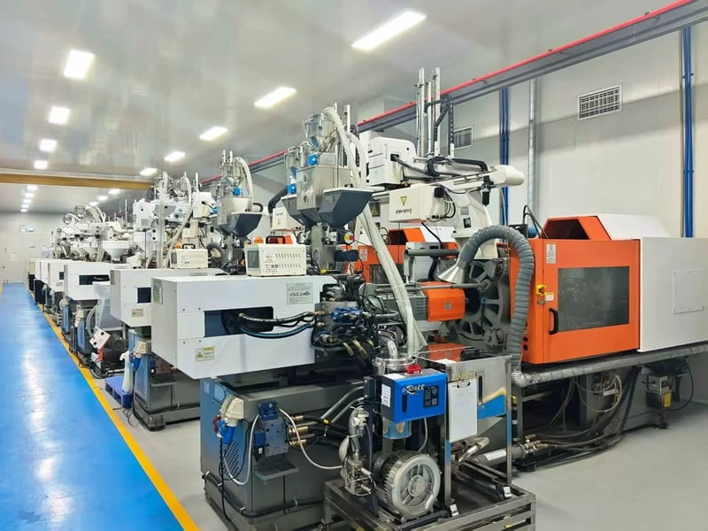 160+ Injection and 20+ Blowing Machines for Cosmetic Packaging