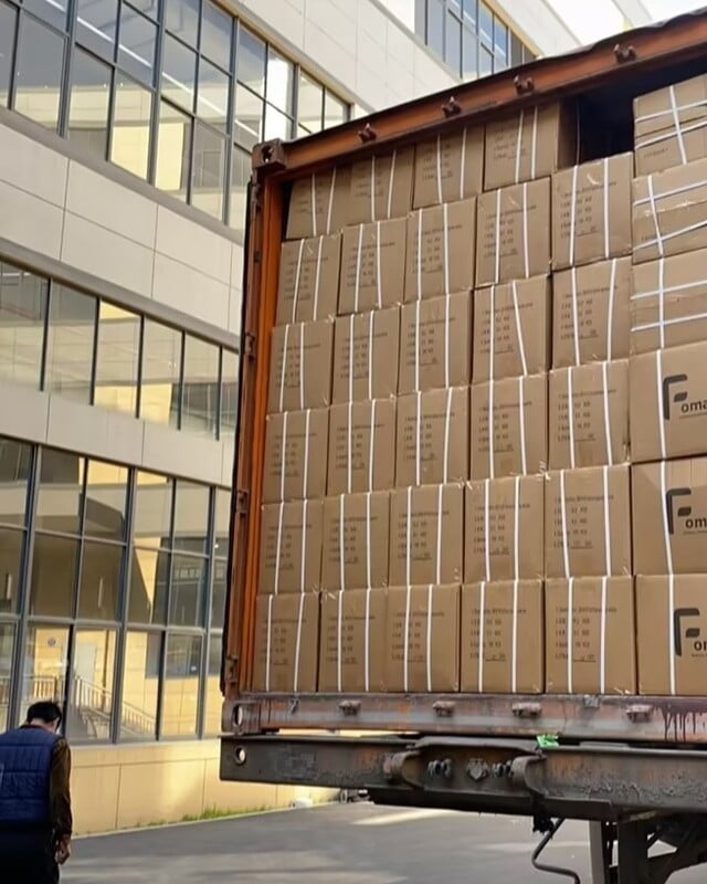 Strict Quality Control and Global Delivery for Cosmetic Packaging